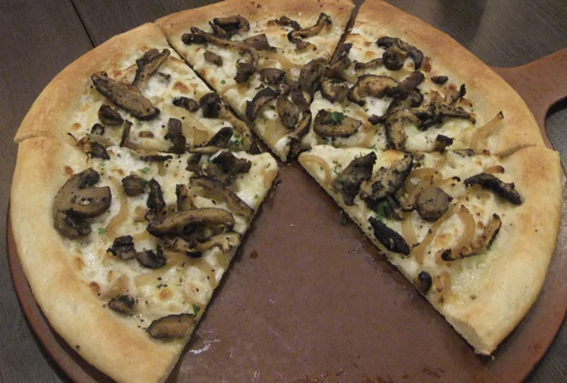Magic Mushroom Pizza: A Recipe To Explore The Shroom World - Mushroom Geeks